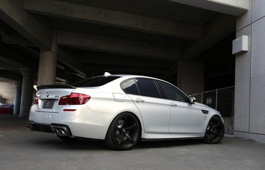  BMW M5 Moonstone by 3D Design 2014 года  (фото 3 из 7)